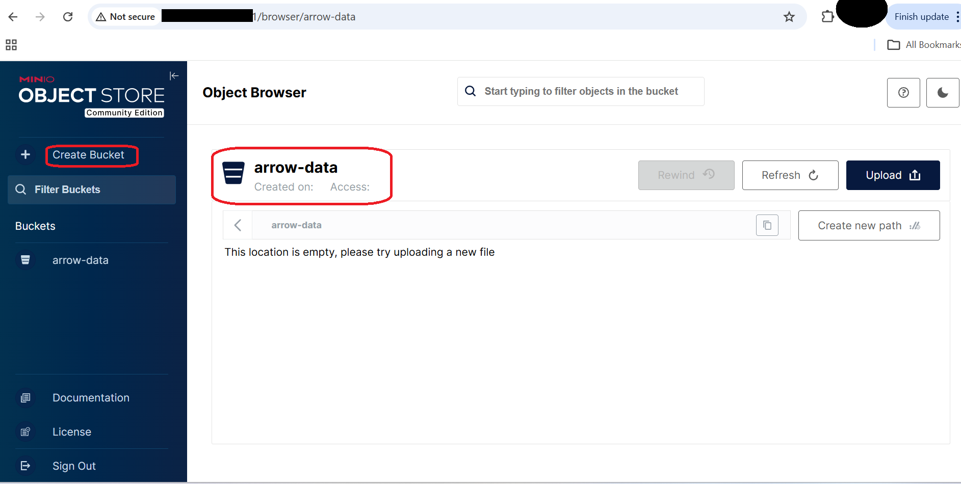 Image Alt Text:MinIO Web UI bucket list view showing arrow-data bucket created successfully alt-txt