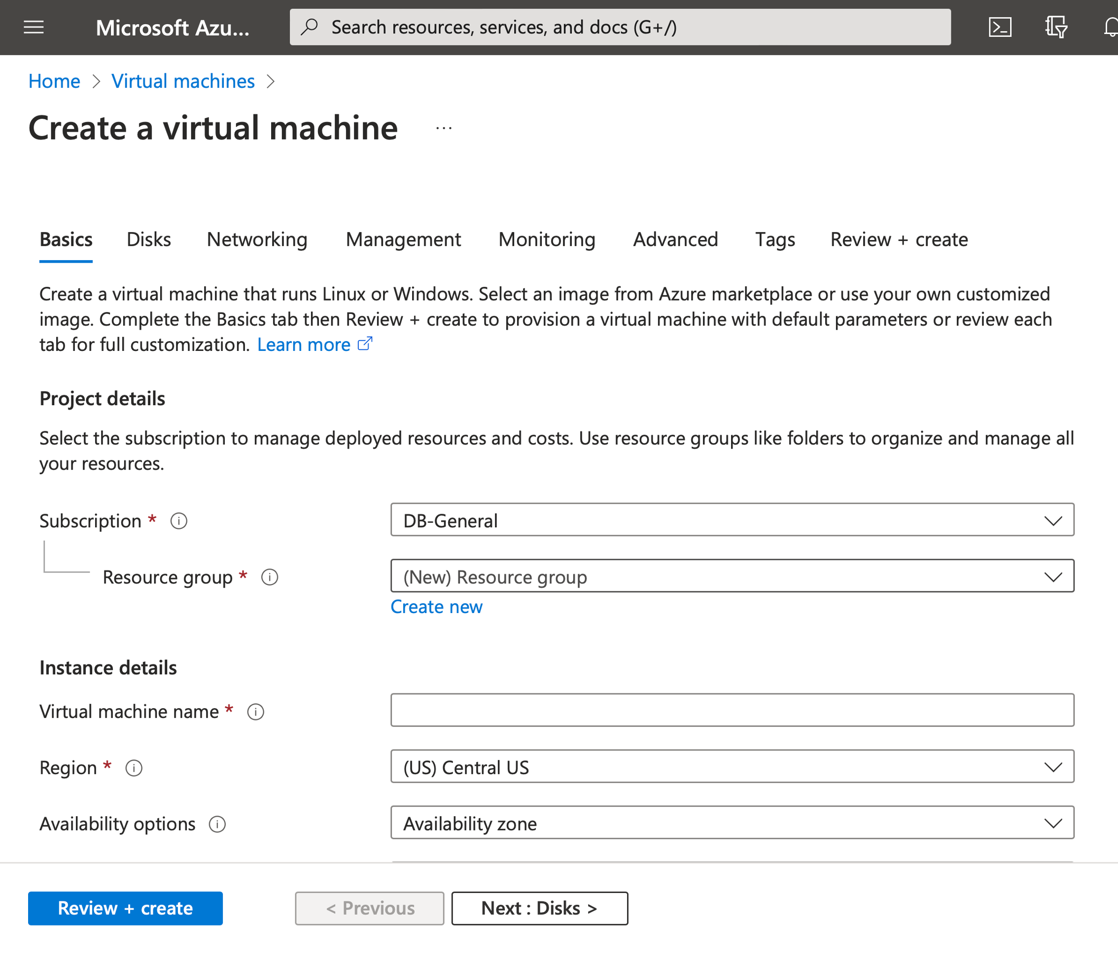 Image Alt Text:Creating Virtual Machine#left